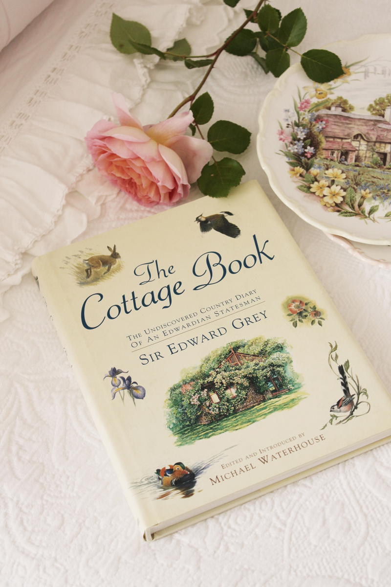 the cottage book vintage